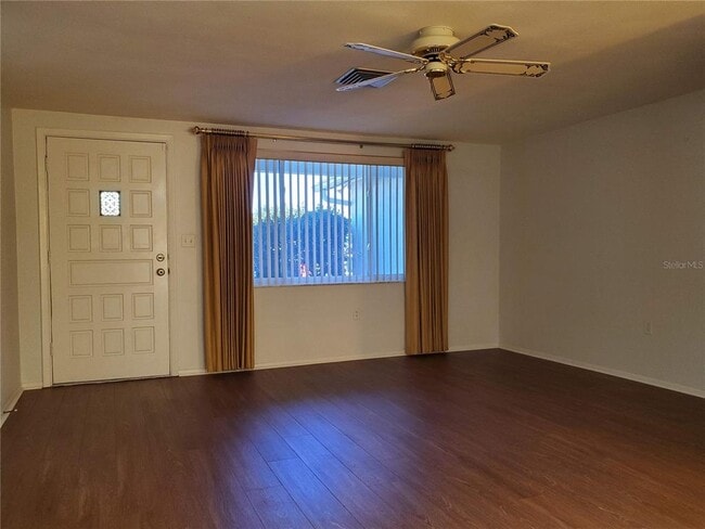7304 Lincoln Park Ln