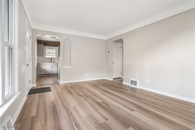 Photo - 5414 Orchard Ave