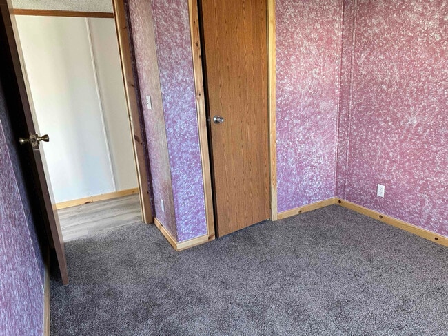 Photo - 737 S Billings Blvd