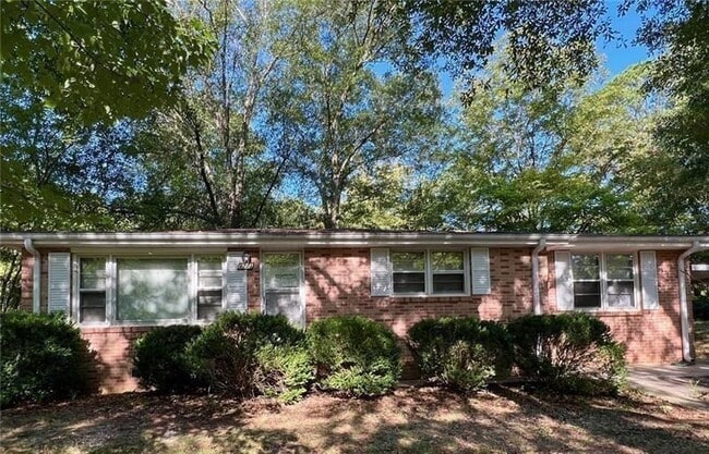 Building Photo - 3743 Jiles Rd