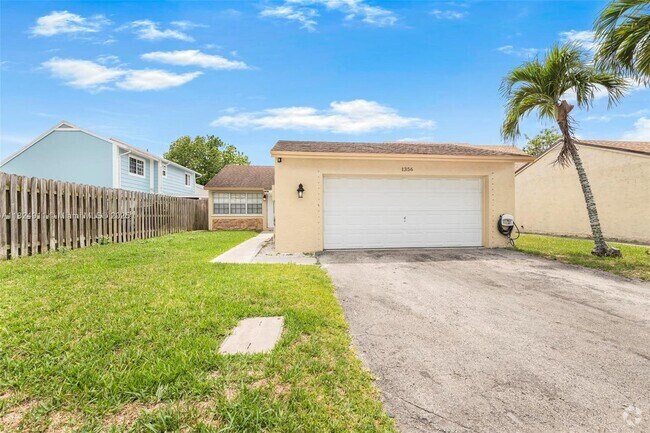 Building Photo - 1356 Pelican Ct Rental