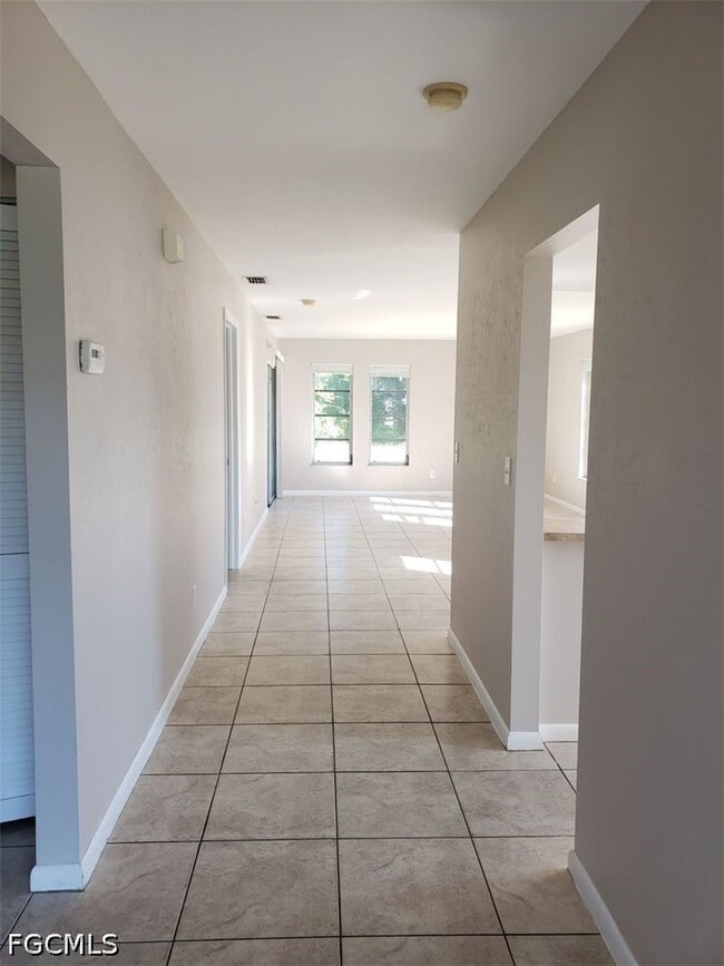Photo - 1101 SW 48th Terrace