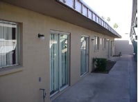 Photo - The Groves Apartments