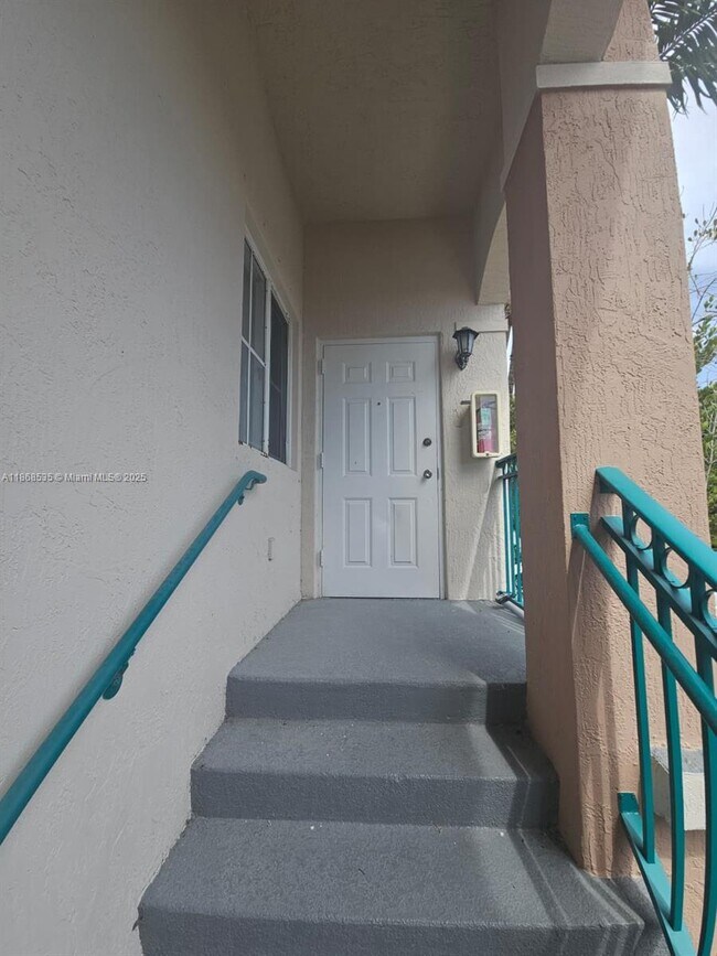 Photo - 1241 SE 29th St Unit 205-27