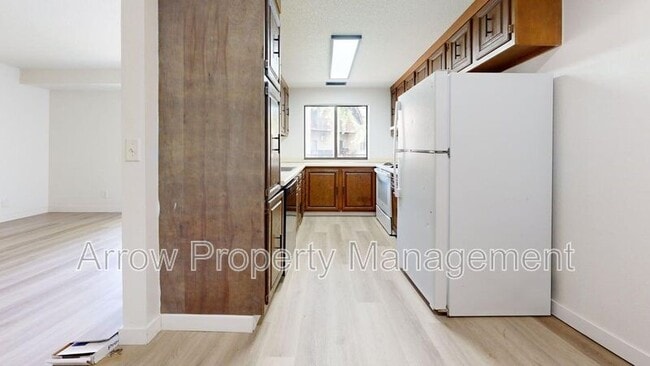 207 E Arbor Ave
