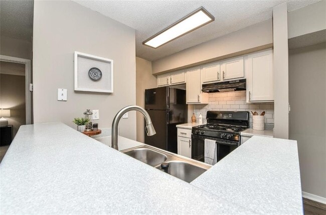 Photo - 670 Thornton Rd Unit 3111