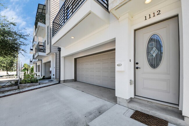Photo - 1112 Amundsen St