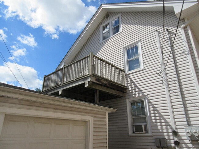 Photo - 2615 Taylor Ave