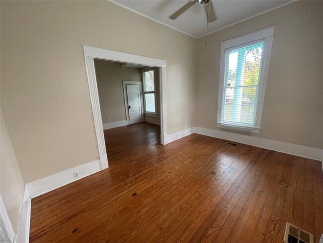 Photo - 3408 Cedar St