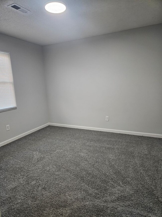 Photo - 409 Green Valley Dr Unit Apt #46