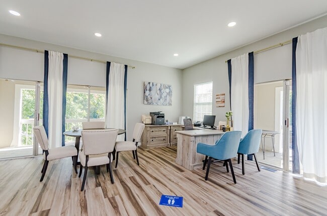 Photo - Summit East Ridge