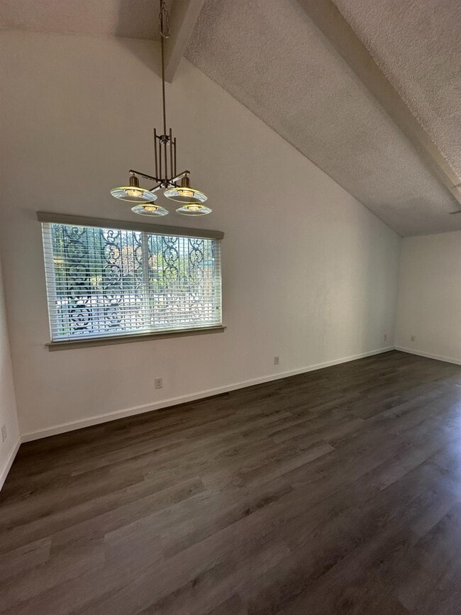 Photo - 1415 E Rialto Ave