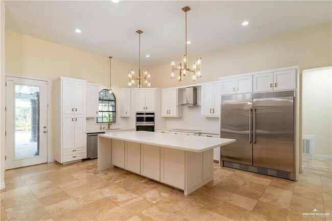 Photo - 2701 Santa Laura St