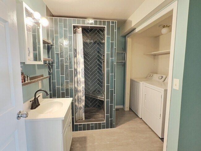 Photo - 11622 Adney Rd