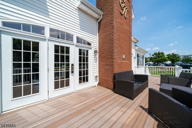 Photo - 334 Wilshire Dr