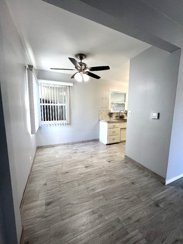 Photo - 1122 E Santa Fe Ave