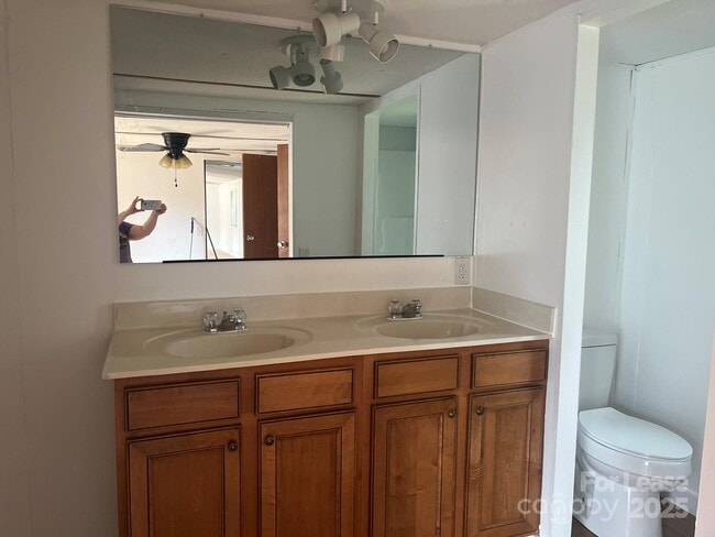 Photo - 179 Overcash Rd