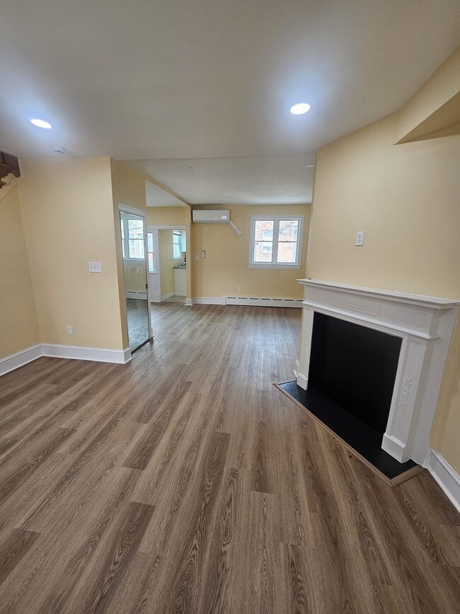 Photo - 2126 S Norwood St