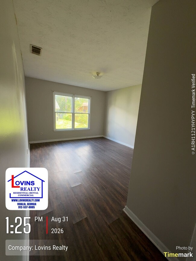 Photo - 406 Randolph Dr Unit 406