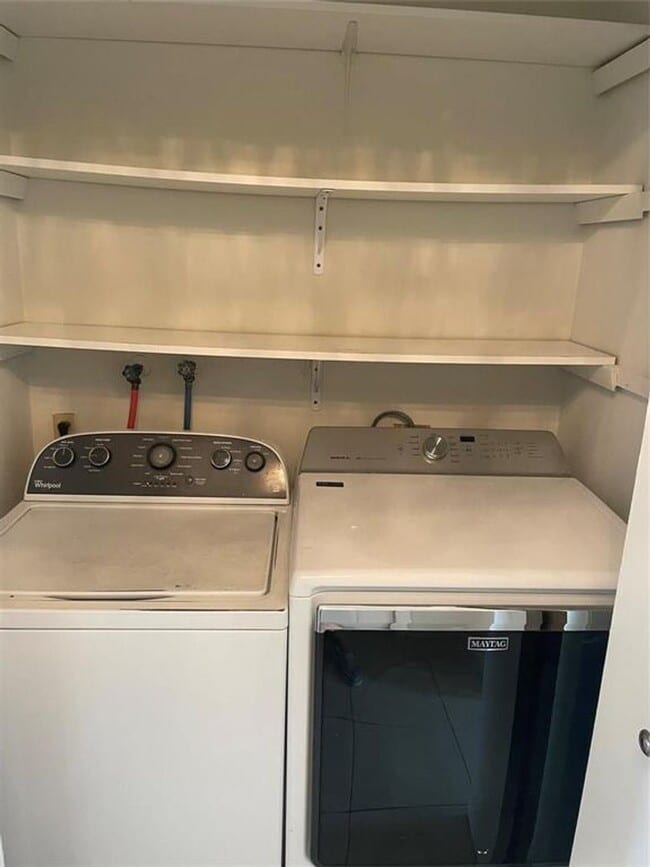 Photo - 5420-5422 SW 25th Ave