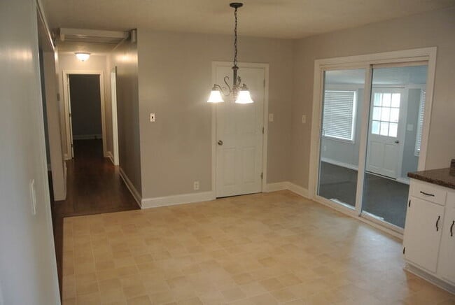 Photo - 455 S Taylor Ave