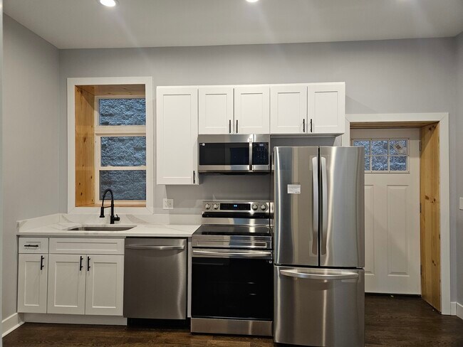 Photo - 831 S Western Ave Unit 1A