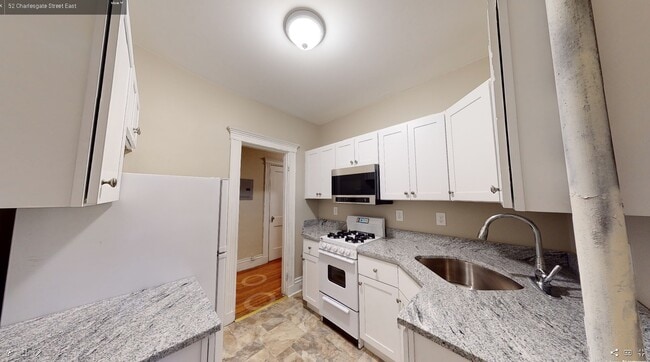 Photo - 52 Charlesgate E Unit 160