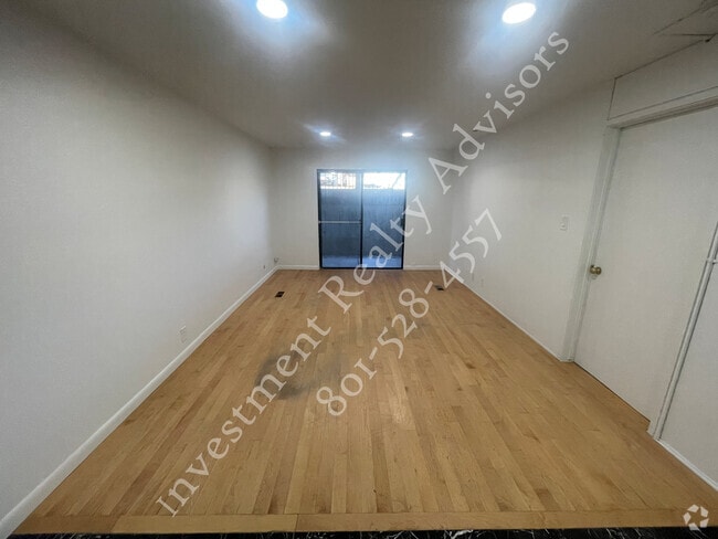 Building Photo - 425 S 900 E Unit 4 Rental