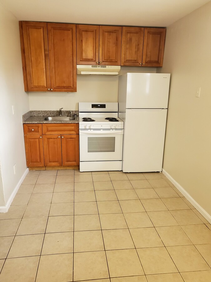 Photo - 371 W Old Indian Trail Unit 2