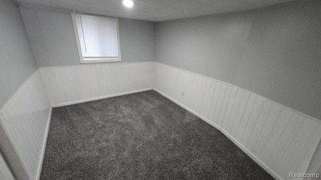 Photo - 832 Farnsworth Rd Unit 3
