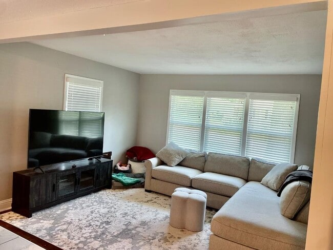 Photo - 1003 SW Ingleside Pl