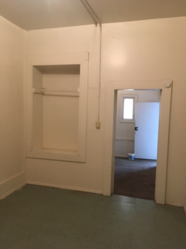 Photo - 1627 E Missouri Ave