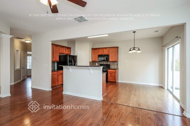 Photo - 5620 Crestwick Wy