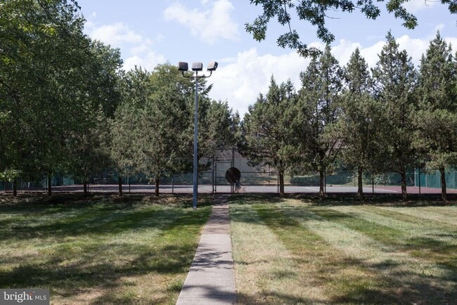 Photo - 9479 Fairfax Blvd Unit 203