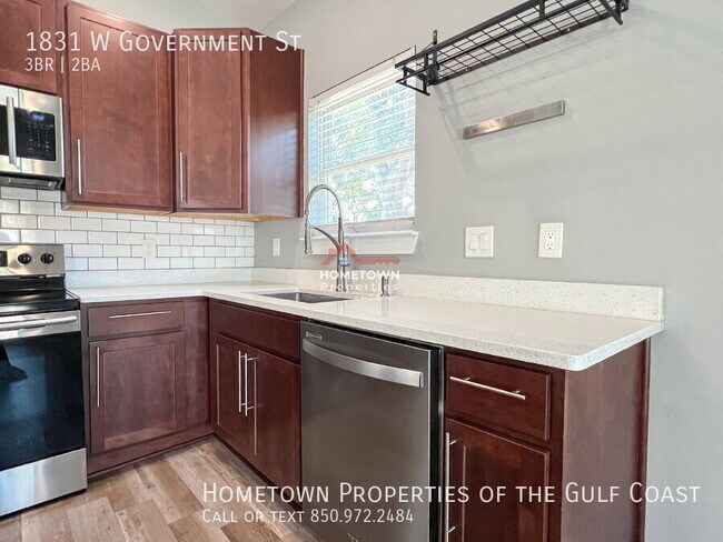 Photo - 3-Bed Downtown Pensacola Cottage