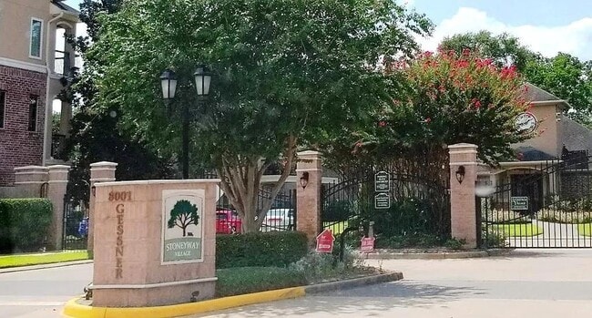 Photo - 7907 Bachwood Dr Dr Condo