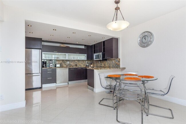 Photo - 19380 Collins Ave Unit 427