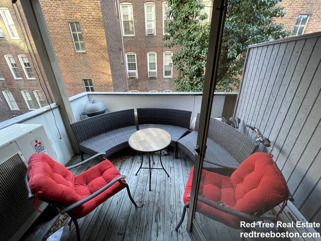 Photo - 49 St Germain St Unit 2