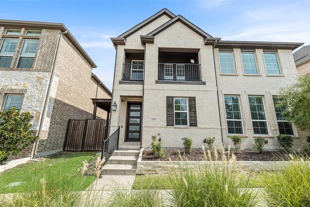 Photo - 2546 N Collins Blvd House