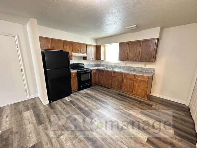 Photo - 2167-2167 Meppen Dr Unit 2165 (LL)