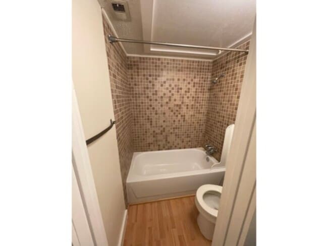 Photo - 6910 Hart Ln