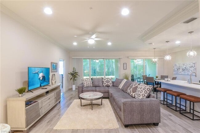 Photo - 6940 Avalon Cir