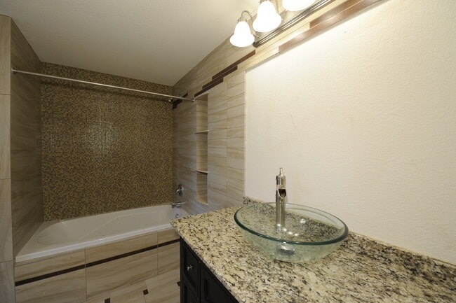 Bathroom with Tub