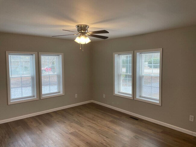 Photo - For Rent