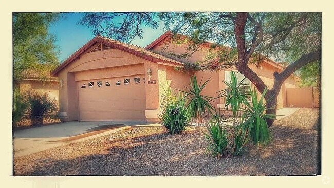 Building Photo - 13242 N Lost Artifact Ln Rental