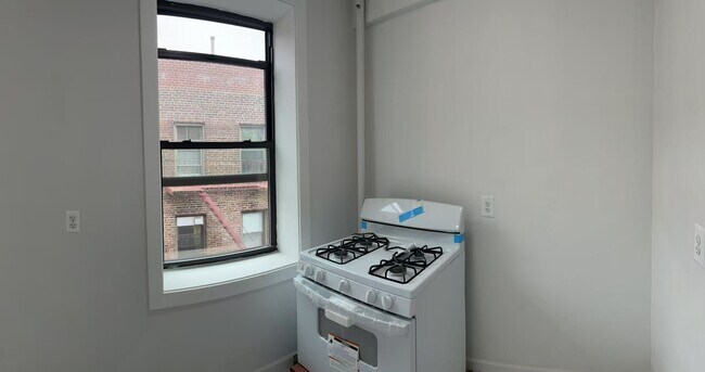 Photo - 6264 Saunders St Unit 4K