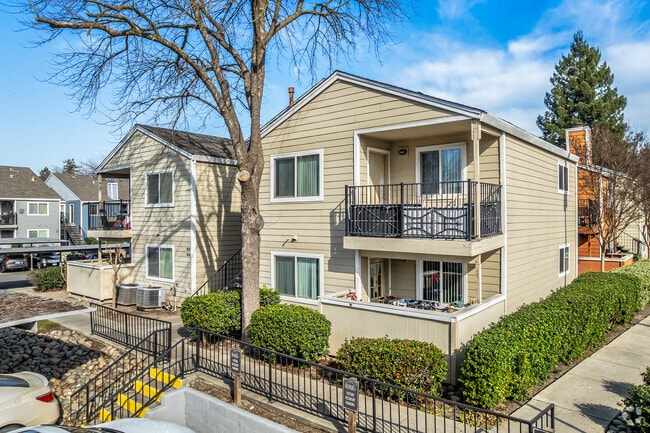 Primary Photo - Point Natomas Apartments