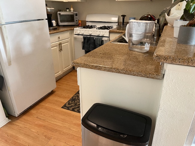 Photo - 1245 McClellan Dr Unidad 1245 McClellan