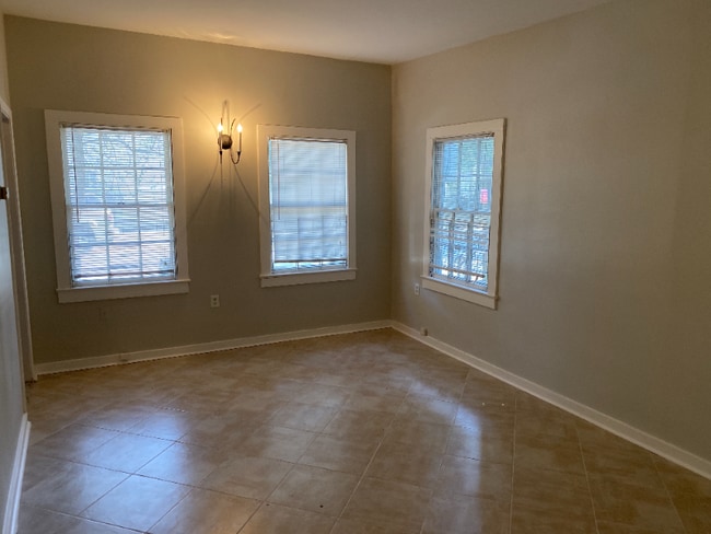 Photo - 1028 Fourth St Unit 1028