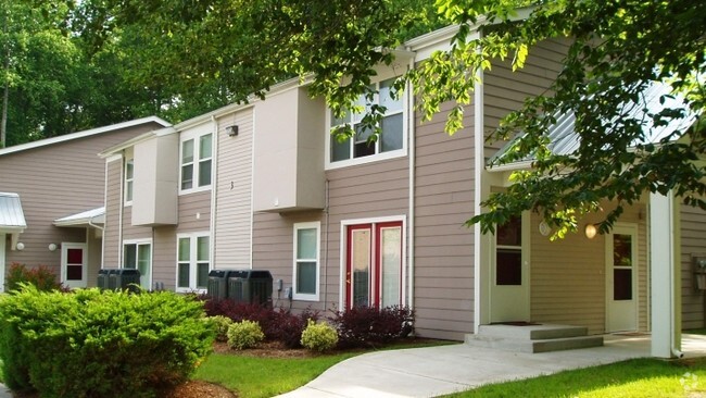 Building Photo - Yorktown Square Rental